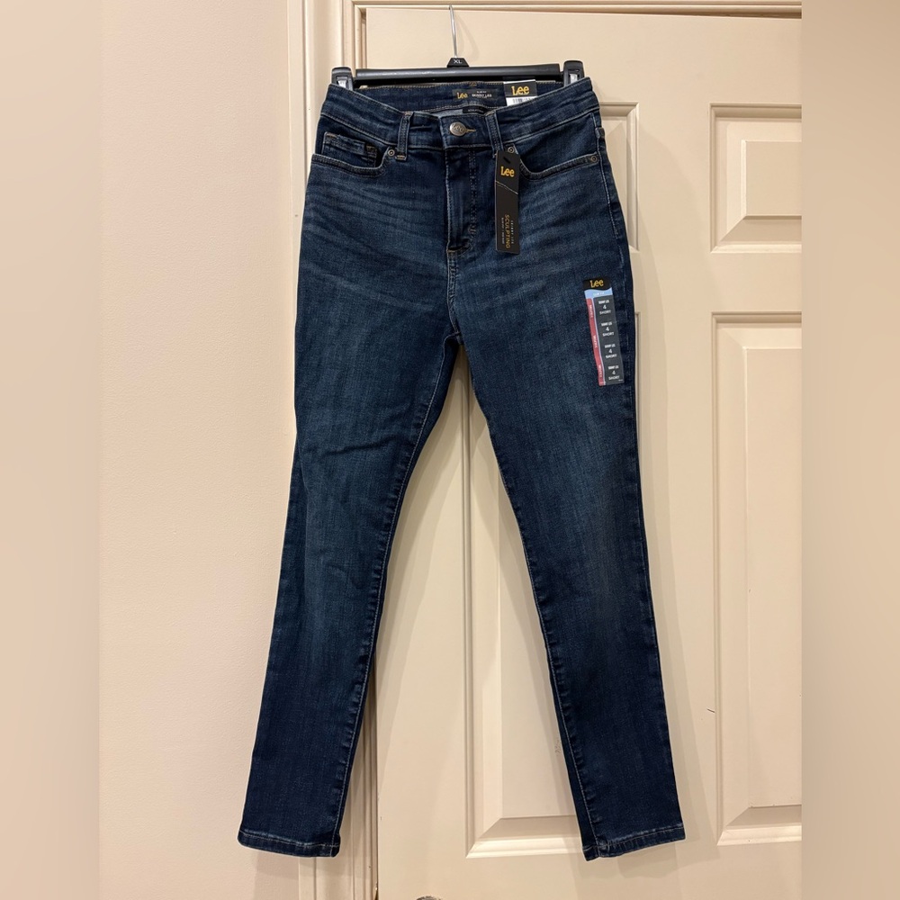 Lee Women's Skinny Leg Slim Fit Indigo Jeans (Size: 4 Short)